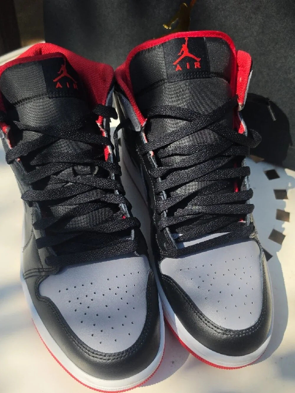 Jordan Men’s Mid-Top Sneakers - Black/Gray/Red